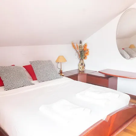 Duplex Con Gran Terraza Cerca Del Mar - Santona Piedrahita (Cantabria)